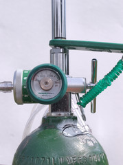oxygen tank and regulator