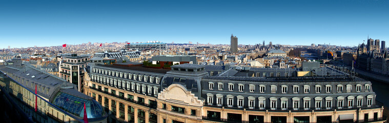Plakat dachy Paryża