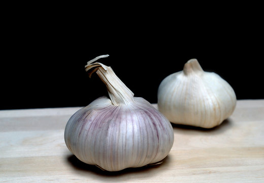 fresh organic garlic