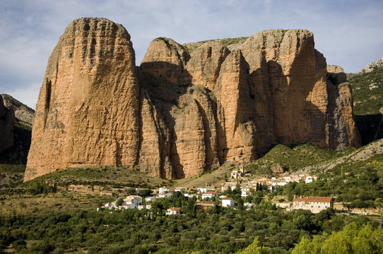 รูปภาพMallos เลือกดูภาพถ่ายสต็อก เวกเตอร์ และวิดีโอ1,402 Adobe Stock