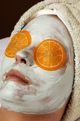 spa facial masque and orange eye pads