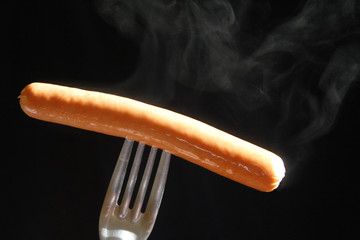 saucisse fumante