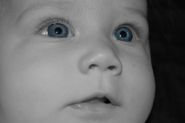 blue eyed baby