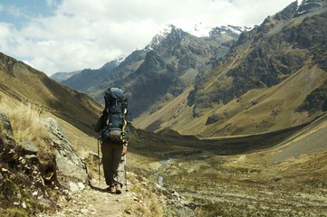 hiking in cordilleras