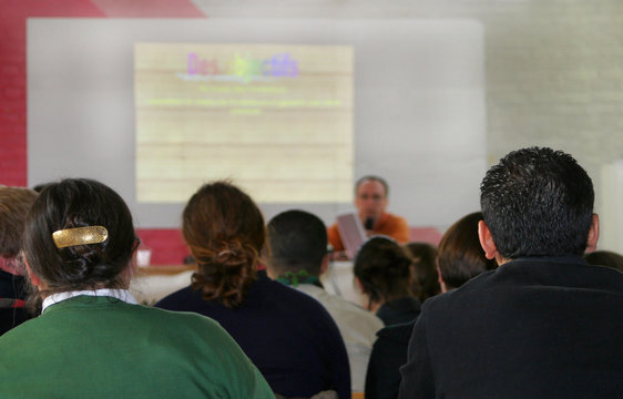 Salle de cours Conf&eacute;rence