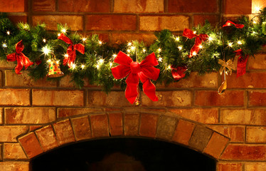 christmas garland with lights © robynmac