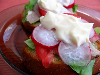 sandwiches with mayonnaise