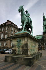 statua equestre
