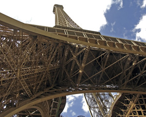 eiffel tower
