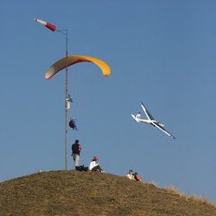 Fototapeta na wymiar paragliding
