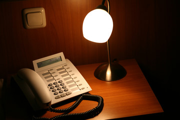telefon und lampe