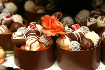 miniature wedding desserts.