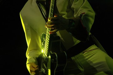 guitariste sur scene