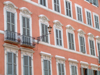 old windows in rome (italy)