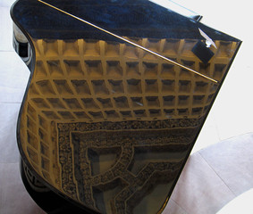 grand piano