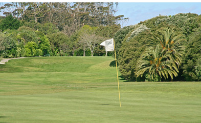 golf hole © Xavier MARCHANT