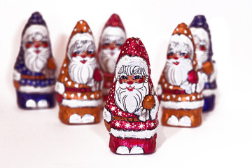groupe de pere noel en chocolat