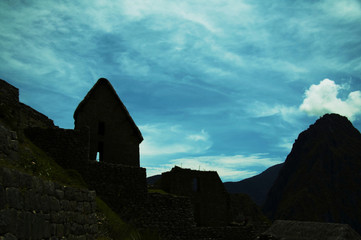 machu-picchu silhouette