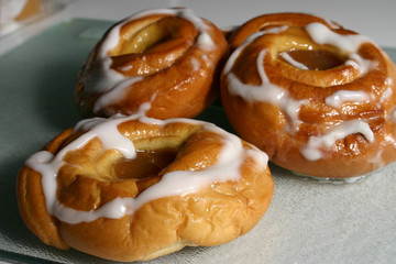 three buns