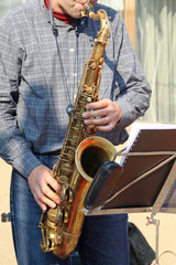 Obraz na płótnie Canvas saksofonista
