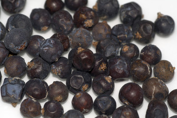 juniper berries