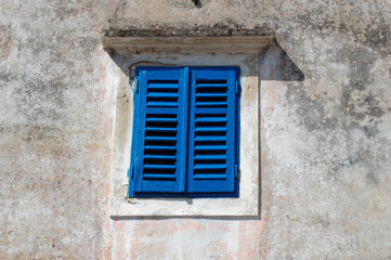 Fototapeta na wymiar blue window