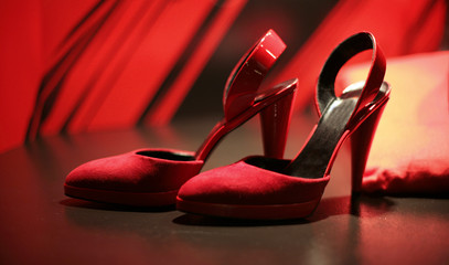 female red shoes