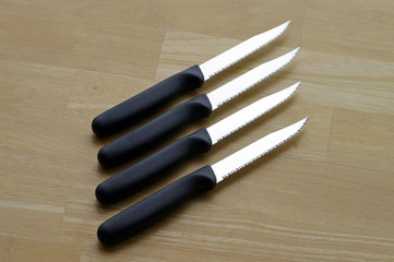 steak knives