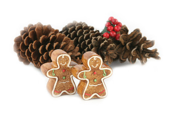 gingerbread men and pine cones (focus on gingerbread men)