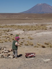 small boy in peruvian vista