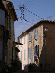 maisons de village en provence