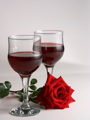 red wine and rose