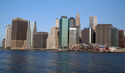 Fototapeta na wymiar panoramiczny widok na Manhattan