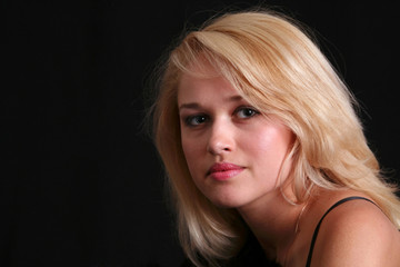 Naklejka premium model kiba elena