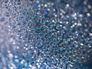 goutelettes sur verre