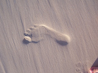 spuren im sand (rechter fuß, gr. 44), tobago