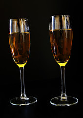champagne glasses