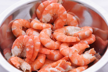 peeled prawns