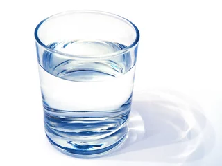 Foto op Plexiglas verre d'eau © cdrcom