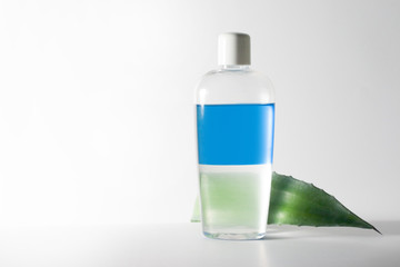 flasche mit flüssigkeit