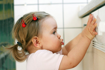 little helper