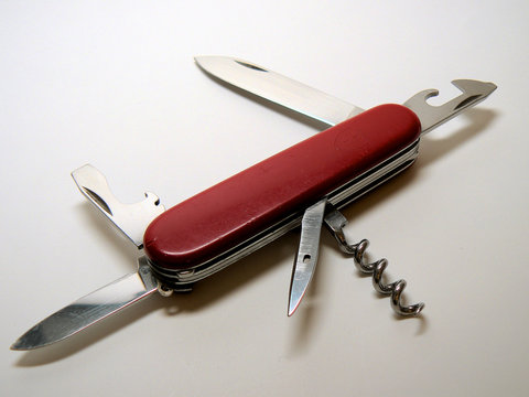 couteau suisse