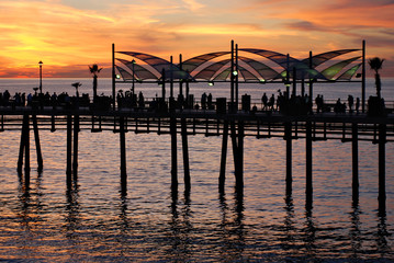 Fototapeta na wymiar redondo beach pier at sunset