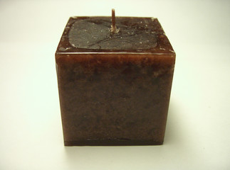 dark brown square candle