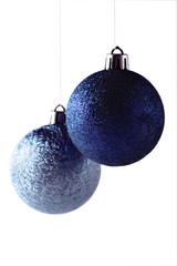 blaue weihnachtsbaumkugeln