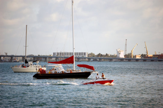 Fototapeta boats on the bay
