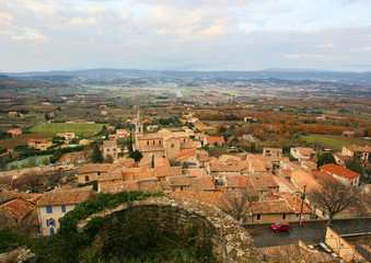Fototapeta na wymiar village provençal