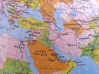 Fototapeta na wymiar globe map puzzle - Bliski Wschód