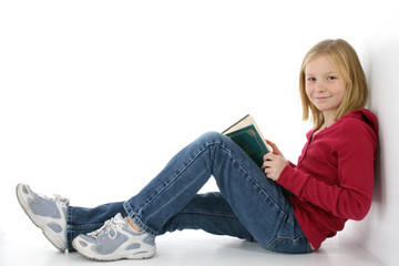 tween on laptop