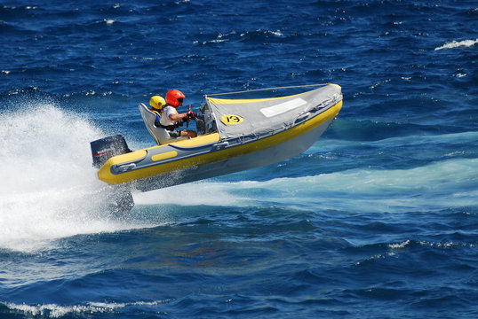 bateau en saut